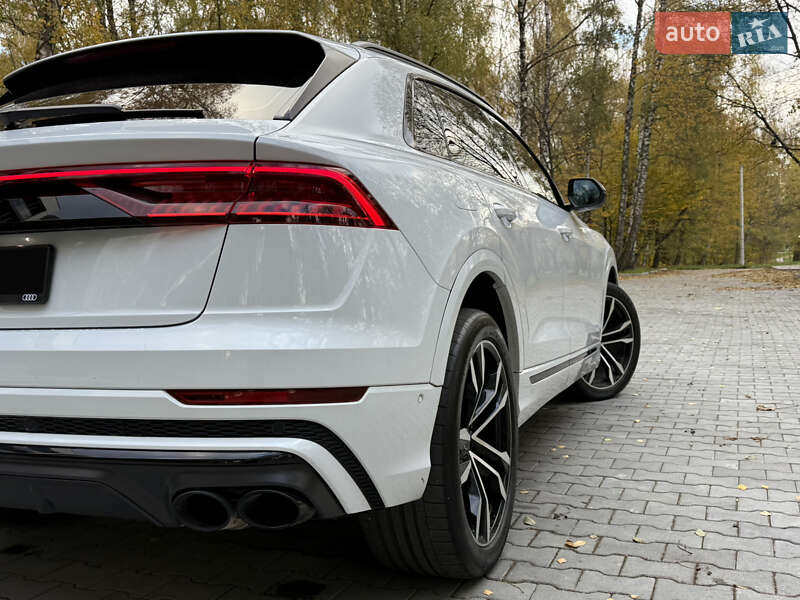 Внедорожник / Кроссовер Audi SQ8 2021 в Тернополе