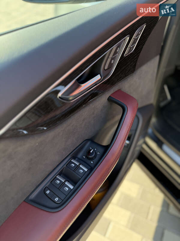 Внедорожник / Кроссовер Audi SQ8 2021 в Львове