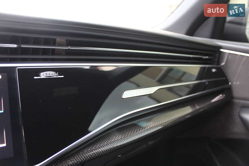 Внедорожник / Кроссовер Audi SQ8 2020 в Трускавце