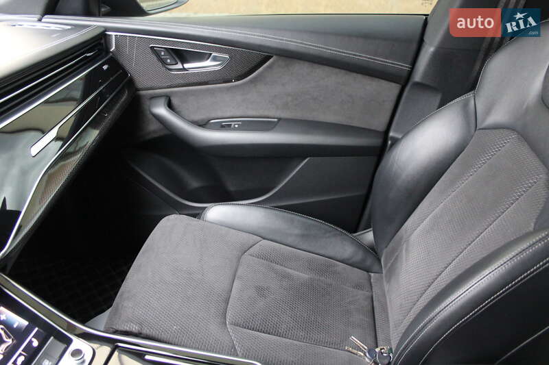 Внедорожник / Кроссовер Audi SQ8 2020 в Трускавце