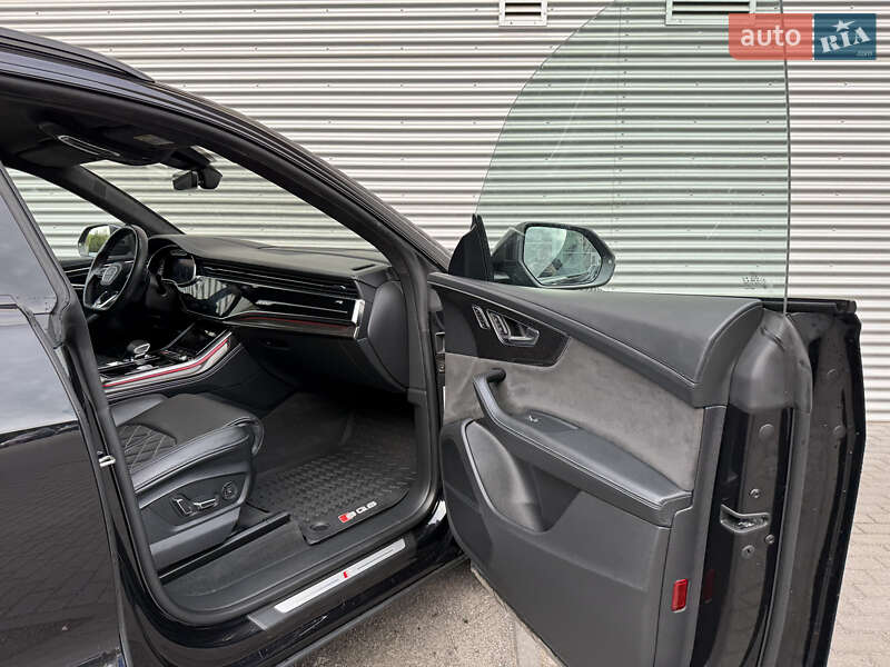 Позашляховик / Кросовер Audi SQ8 2019 в Рівному фото 24 Позашляховик / Кросовер Audi SQ8 2019 в Рівному