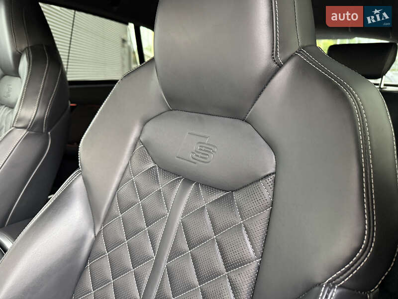 Позашляховик / Кросовер Audi SQ8 2019 в Рівному фото 89 Позашляховик / Кросовер Audi SQ8 2019 в Рівному