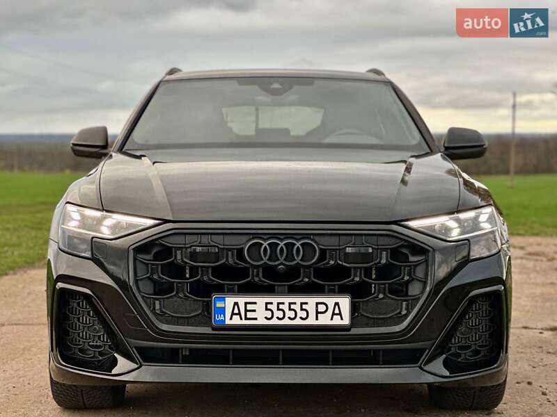 Внедорожник / Кроссовер Audi SQ8 2024 в Киеве