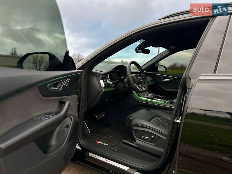Внедорожник / Кроссовер Audi SQ8 2024 в Киеве