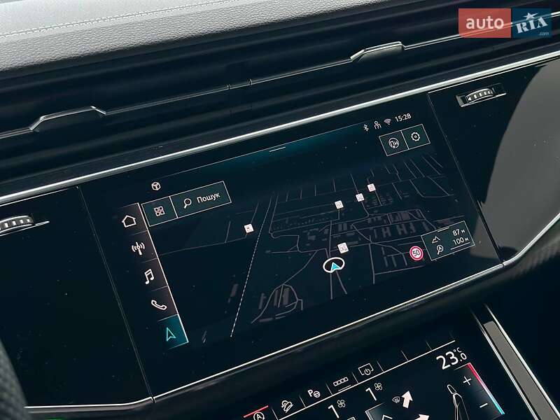 Внедорожник / Кроссовер Audi SQ8 2024 в Киеве