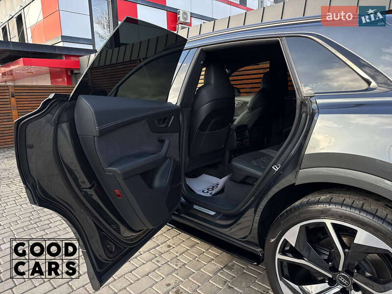 Позашляховик / Кросовер Audi SQ8 2024 в Одесі фото 28 Позашляховик / Кросовер Audi SQ8 2024 в Одесі