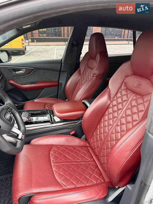 Внедорожник / Кроссовер Audi SQ8 2020 в Виннице