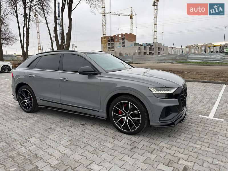 Внедорожник / Кроссовер Audi SQ8 2020 в Виннице