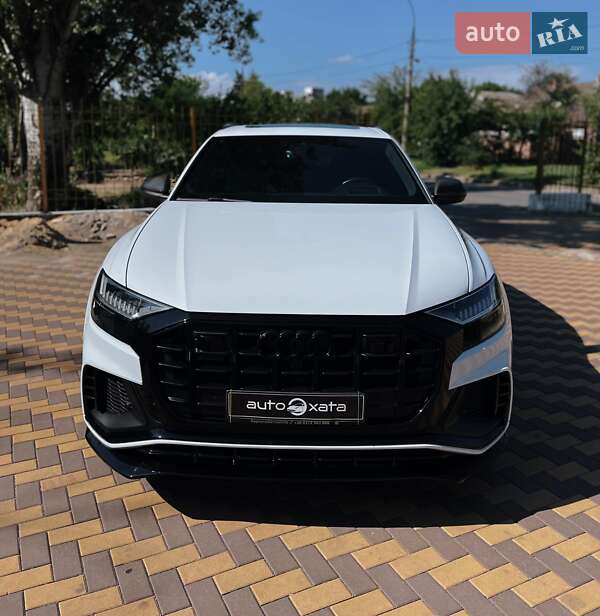 Внедорожник / Кроссовер Audi SQ8 2020 в Николаеве