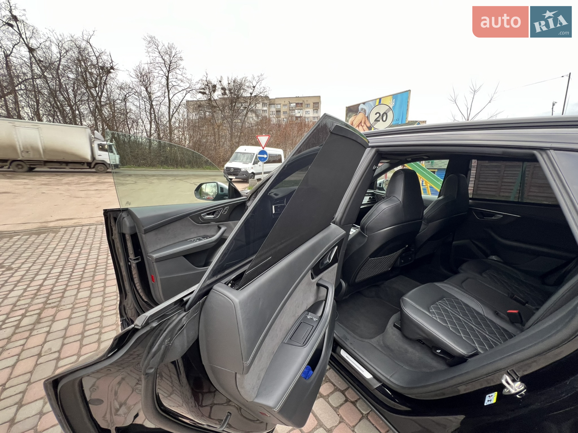 2020 Audi SQ8 - мініатюра 8