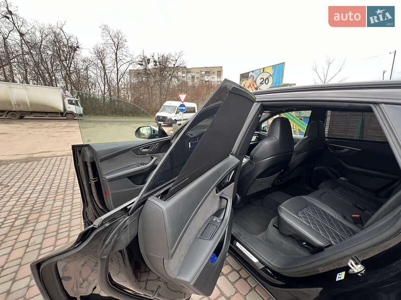 Внедорожник / Кроссовер Audi SQ8 2020 в Бердичеве фото 8 Внедорожник / Кроссовер Audi SQ8 2020 в Бердичеве