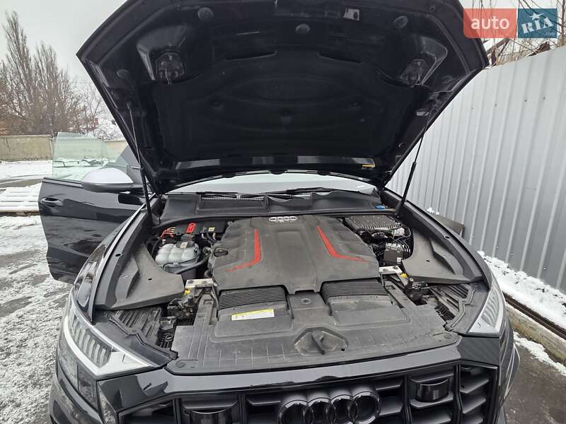 Внедорожник / Кроссовер Audi SQ8 2020 в Полтаве