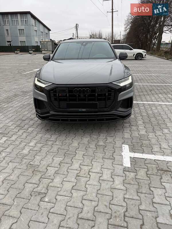 Внедорожник / Кроссовер Audi SQ8 2020 в Киеве фото 2 Внедорожник / Кроссовер Audi SQ8 2020 в Киеве