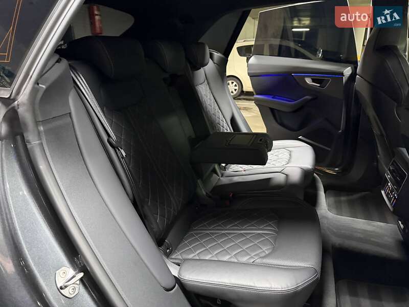 Позашляховик / Кросовер Audi SQ8 2024 в Києві фото 73 Позашляховик / Кросовер Audi SQ8 2024 в Києві