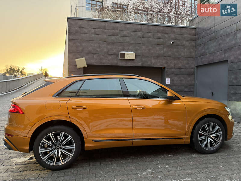Внедорожник / Кроссовер Audi SQ8 2021 в Киеве