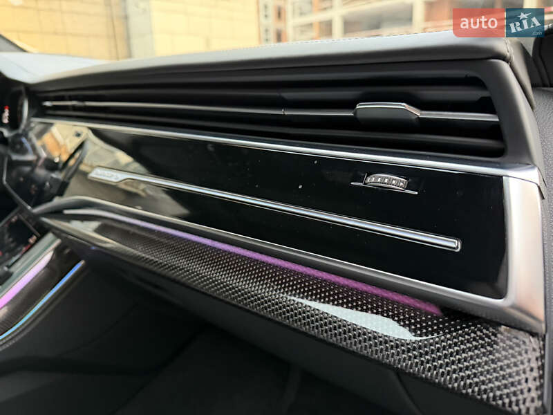 Внедорожник / Кроссовер Audi SQ8 2021 в Киеве