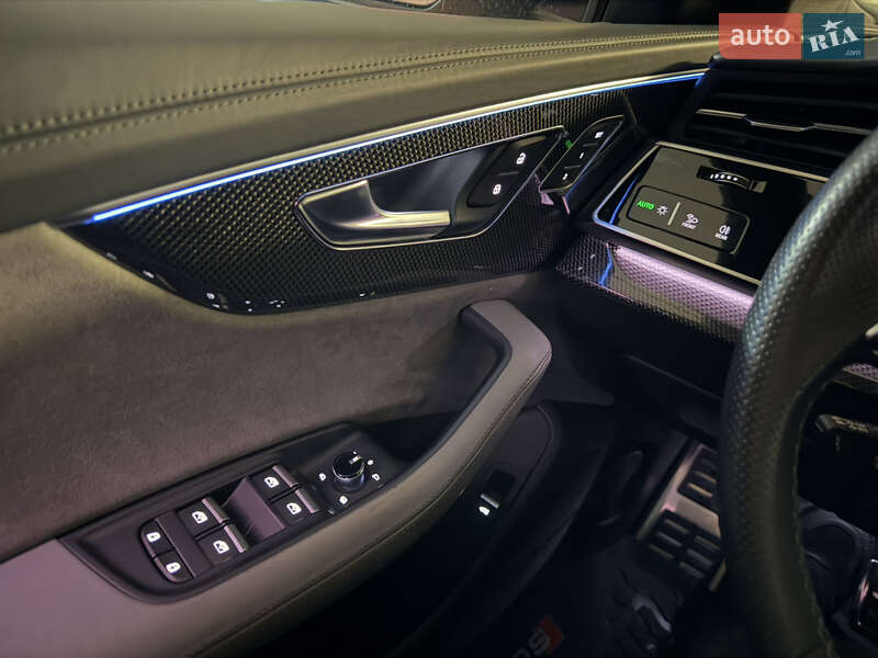 Внедорожник / Кроссовер Audi SQ8 2021 в Киеве