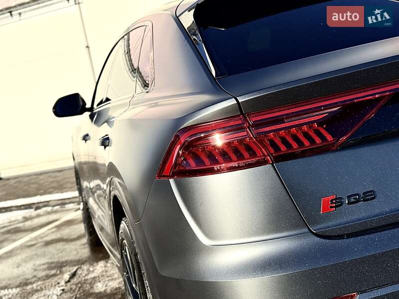 Внедорожник / Кроссовер Audi SQ8 2021 в Киеве