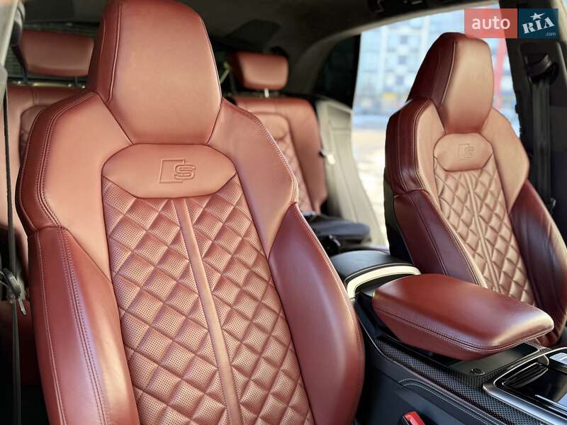 Внедорожник / Кроссовер Audi SQ8 2021 в Киеве