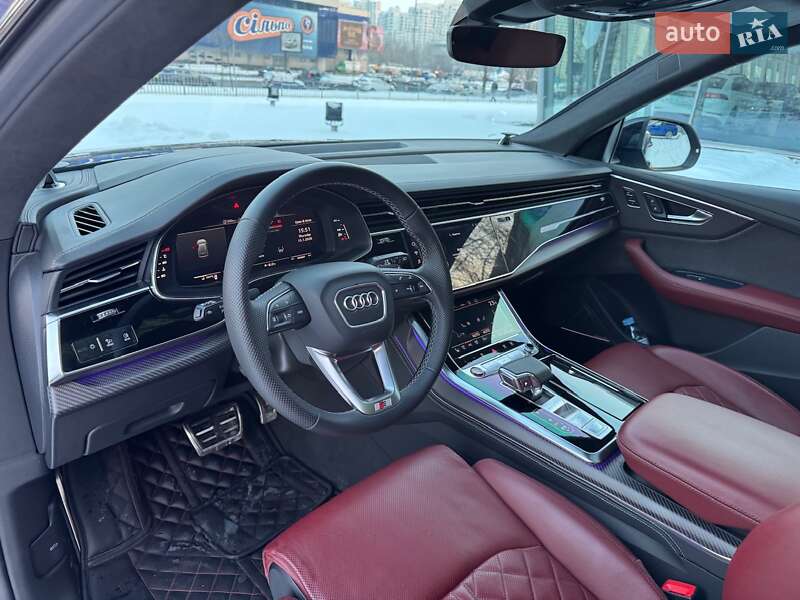 Внедорожник / Кроссовер Audi SQ8 2024 в Киеве