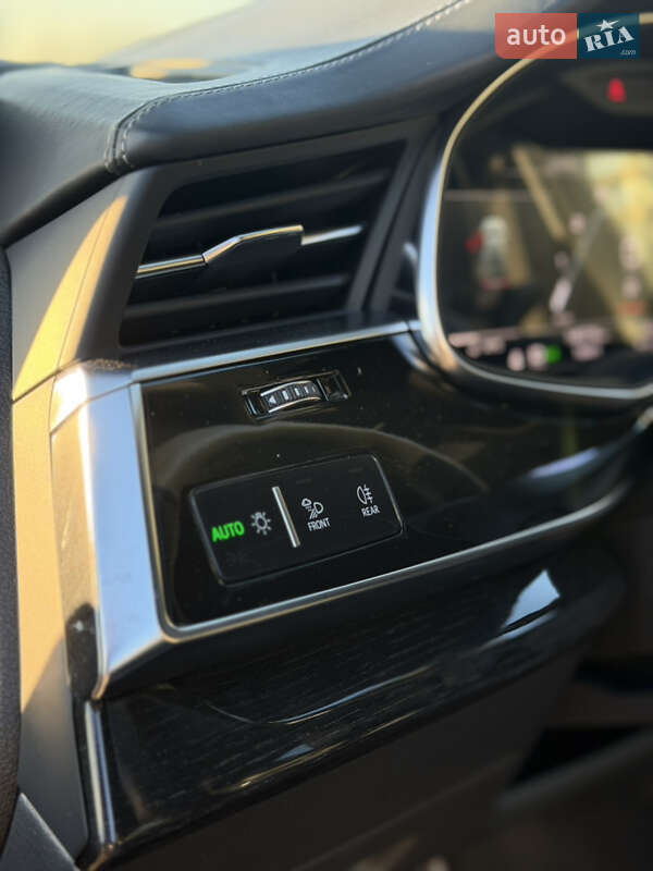 Позашляховик / Кросовер Audi SQ8 2021 в Кривому Розі фото 14 Позашляховик / Кросовер Audi SQ8 2021 в Кривому Розі