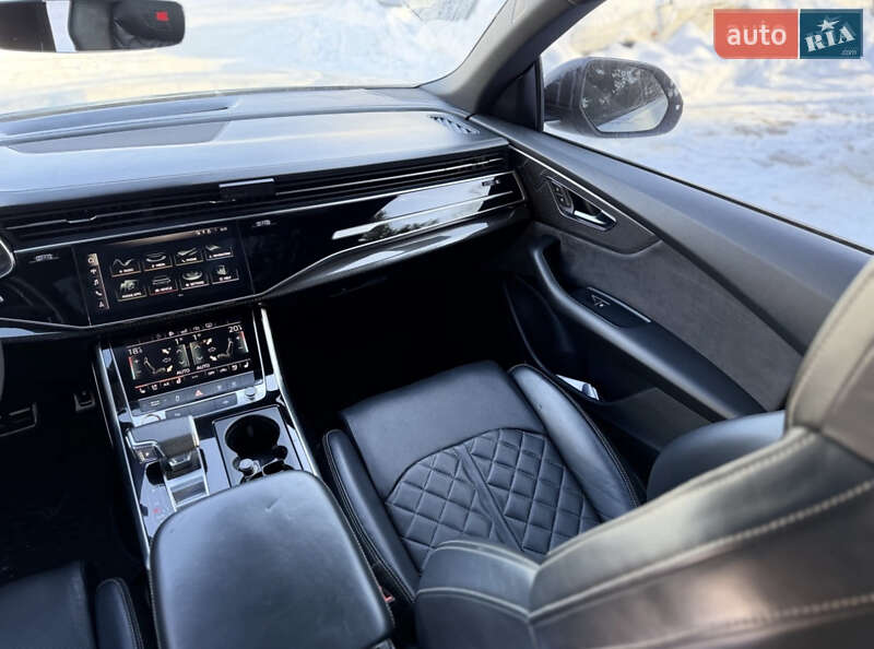 Внедорожник / Кроссовер Audi SQ8 2020 в Хмельницком фото 21 Внедорожник / Кроссовер Audi SQ8 2020 в Хмельницком