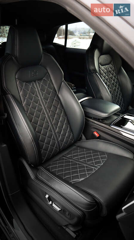 Внедорожник / Кроссовер Audi SQ8 2021 в Киеве фото 12 Внедорожник / Кроссовер Audi SQ8 2021 в Киеве