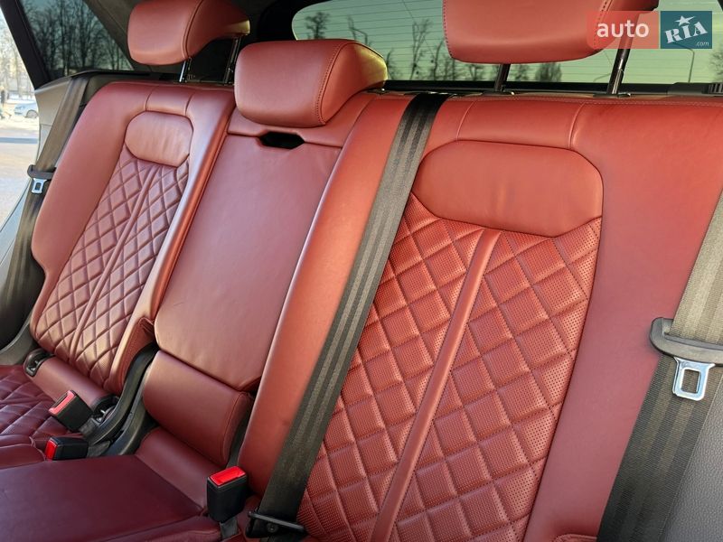 Позашляховик / Кросовер Audi SQ8 2021 в Києві