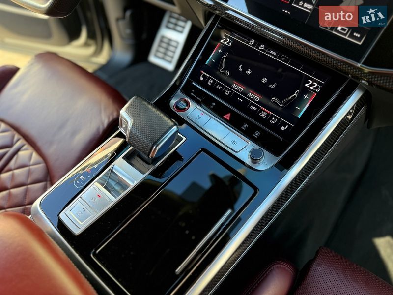 Позашляховик / Кросовер Audi SQ8 2021 в Києві