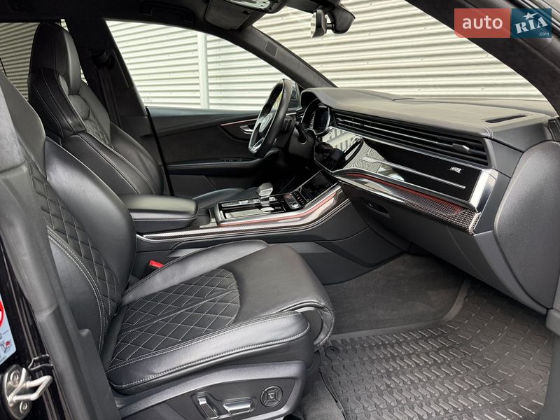 Внедорожник / Кроссовер Audi SQ8 2019 в Ровно