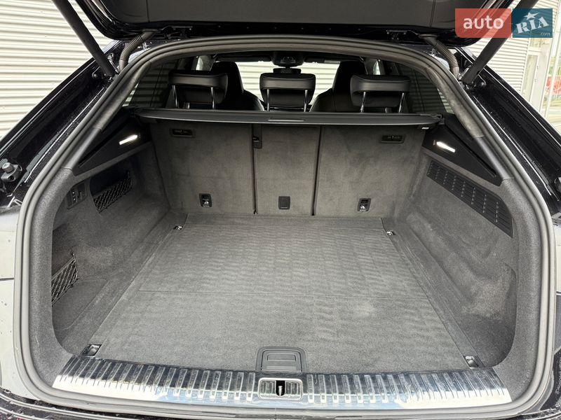 Внедорожник / Кроссовер Audi SQ8 2019 в Ровно