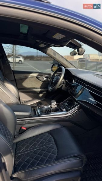 Внедорожник / Кроссовер Audi SQ8 2021 в Мукачево