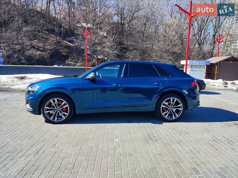 Позашляховик / Кросовер Audi SQ8 2021 в Києві