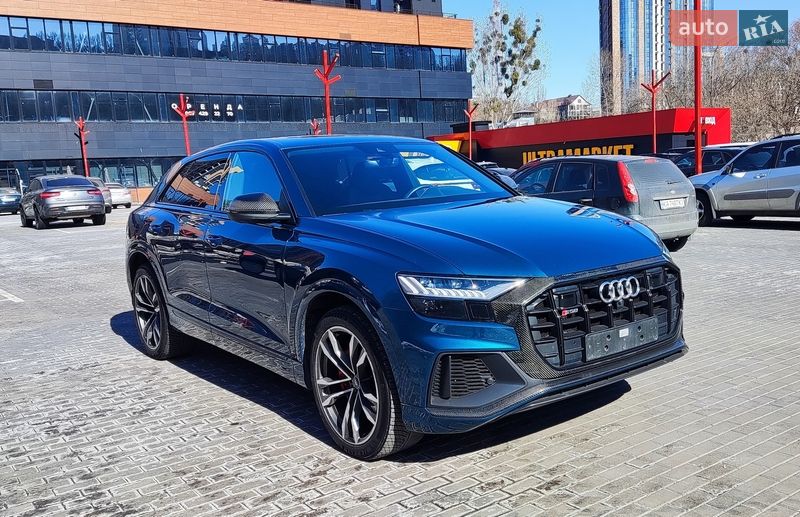 Позашляховик / Кросовер Audi SQ8 2021 в Києві
