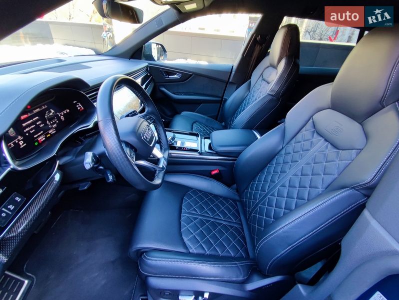 Позашляховик / Кросовер Audi SQ8 2021 в Києві