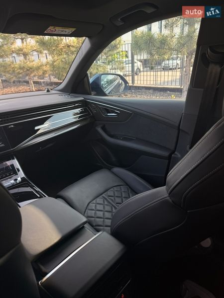 Внедорожник / Кроссовер Audi SQ8 2023 в Киеве