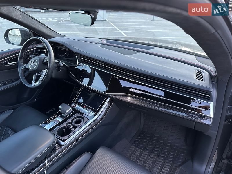 Позашляховик / Кросовер Audi SQ8 2020 в Києві