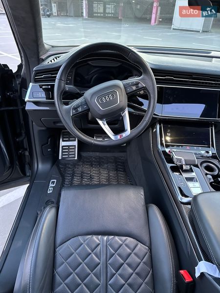 Позашляховик / Кросовер Audi SQ8 2020 в Києві