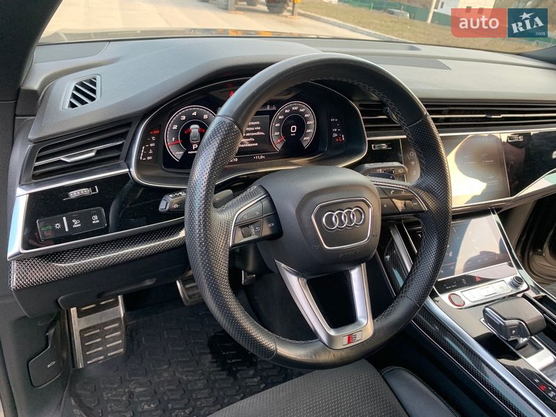 Позашляховик / Кросовер Audi SQ8 2021 в Києві
