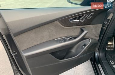 Позашляховик / Кросовер Audi SQ8 2021 в Києві