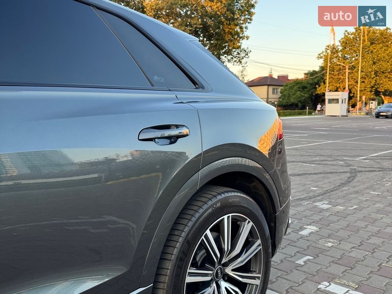 Внедорожник / Кроссовер Audi SQ8 2021 в Одессе