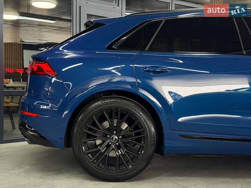 Внедорожник / Кроссовер Audi SQ8 2024 в Одессе