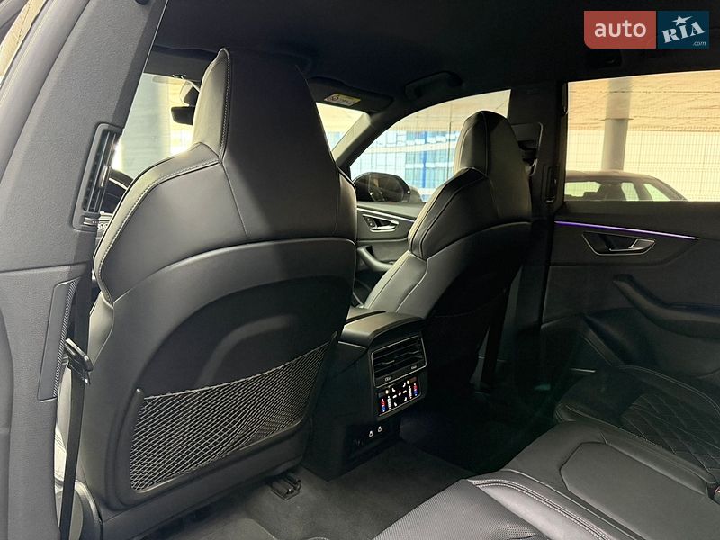 Внедорожник / Кроссовер Audi SQ8 2024 в Одессе