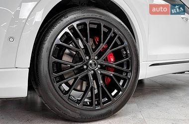 Внедорожник / Кроссовер Audi SQ8 2024 в Киеве