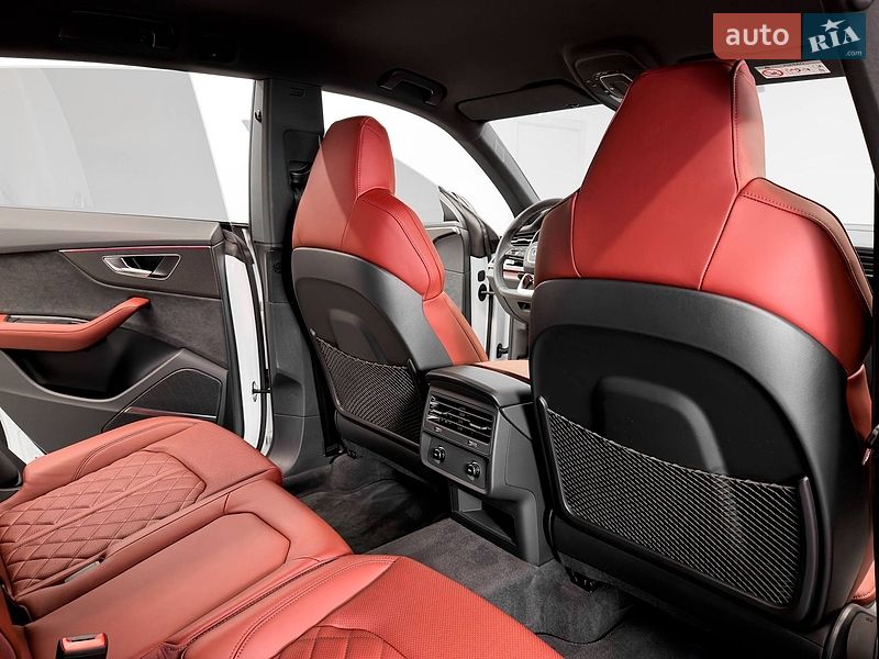 Внедорожник / Кроссовер Audi SQ8 2024 в Киеве