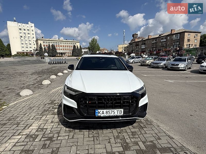 Внедорожник / Кроссовер Audi SQ8 2021 в Киеве фото 2 Внедорожник / Кроссовер Audi SQ8 2021 в Киеве