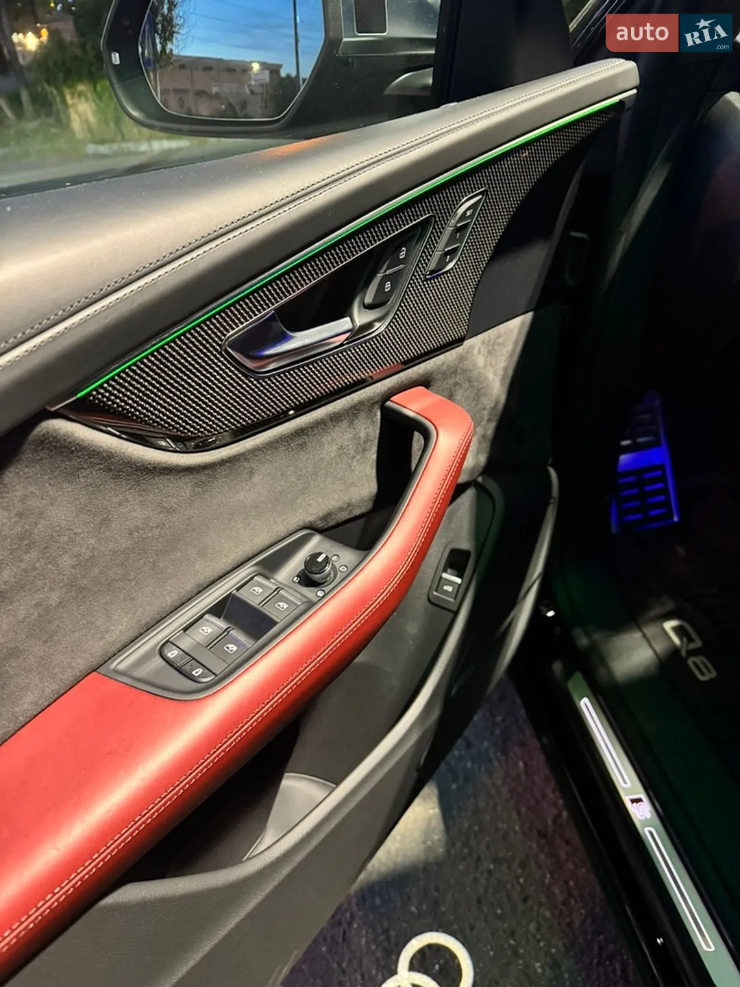 2020 Audi SQ8 - мініатюра 26
