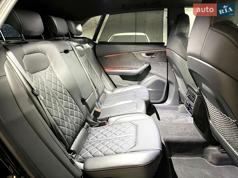 Позашляховик / Кросовер Audi SQ8 2023 в Дніпрі