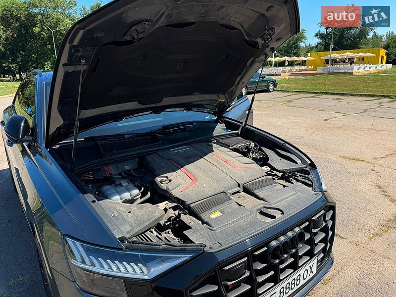 Внедорожник / Кроссовер Audi SQ8 2021 в Кривом Роге фото 27 Внедорожник / Кроссовер Audi SQ8 2021 в Кривом Роге