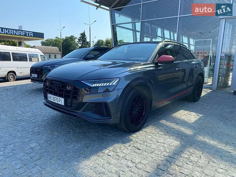 Audi SQ8 2022